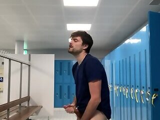 Public Locker Room Wank